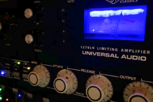 analogue outboard hybrid mixing